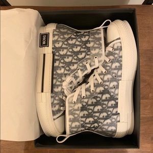 Dior sneakers size 10